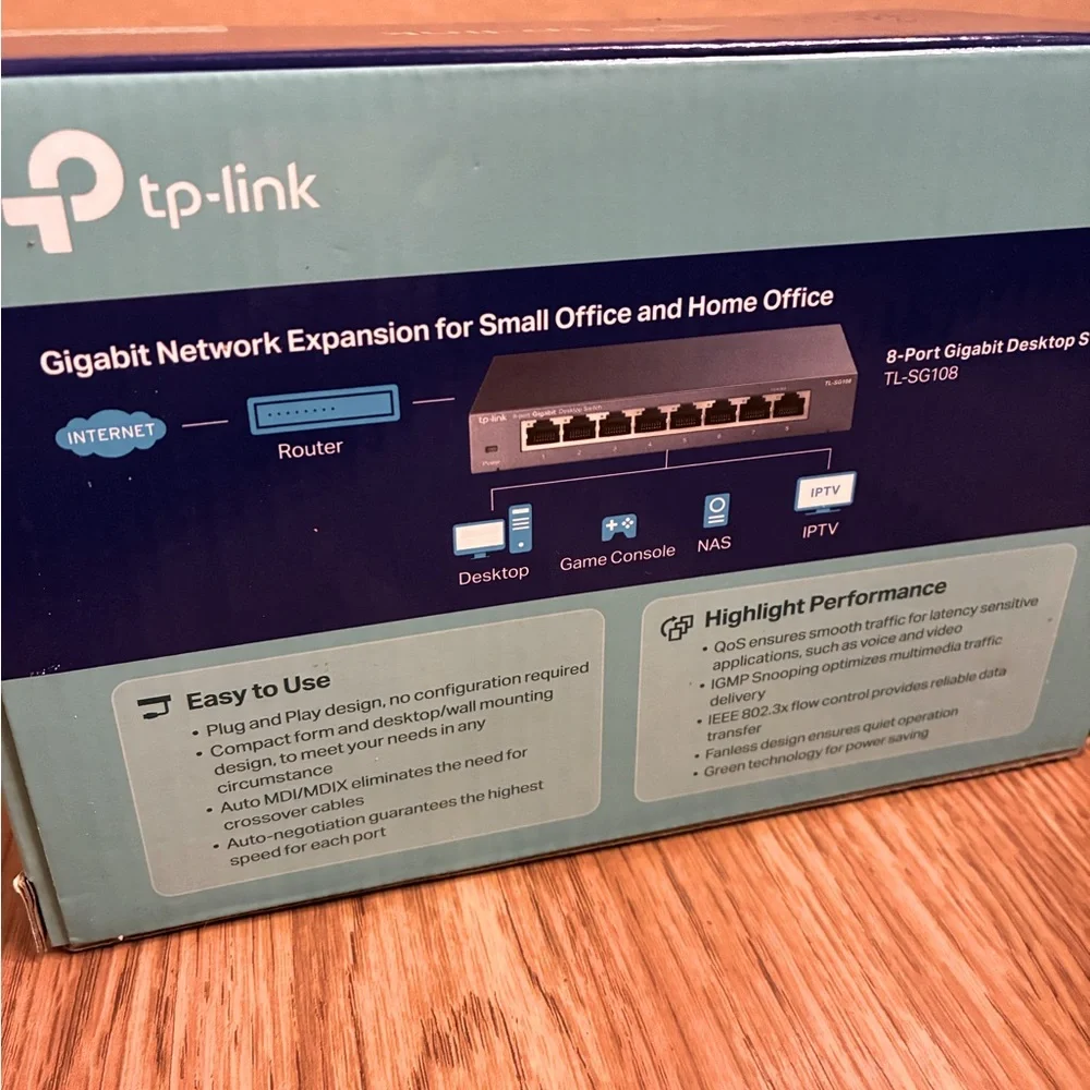 No Adapter TP-Link 8 Port Gigabit Desktop Switch Ethernet Box Model TL-108.